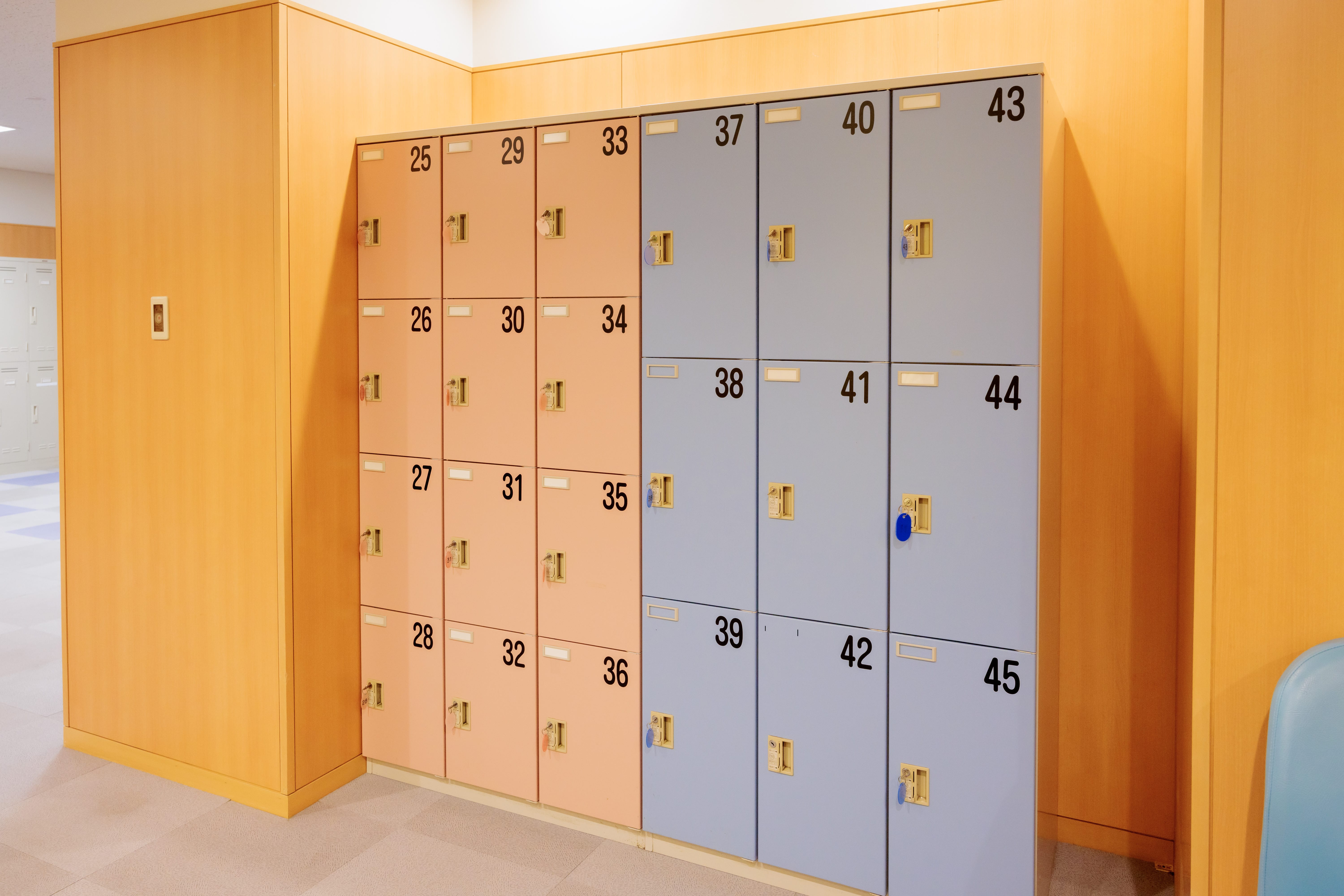 コインロッカー